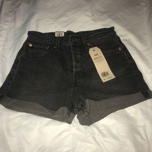 Levi Shorts